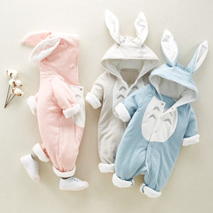 The new cotton padded cotton baby romper thickened chinchilla hooded cotton baby Onesies newborn go climbing clothes